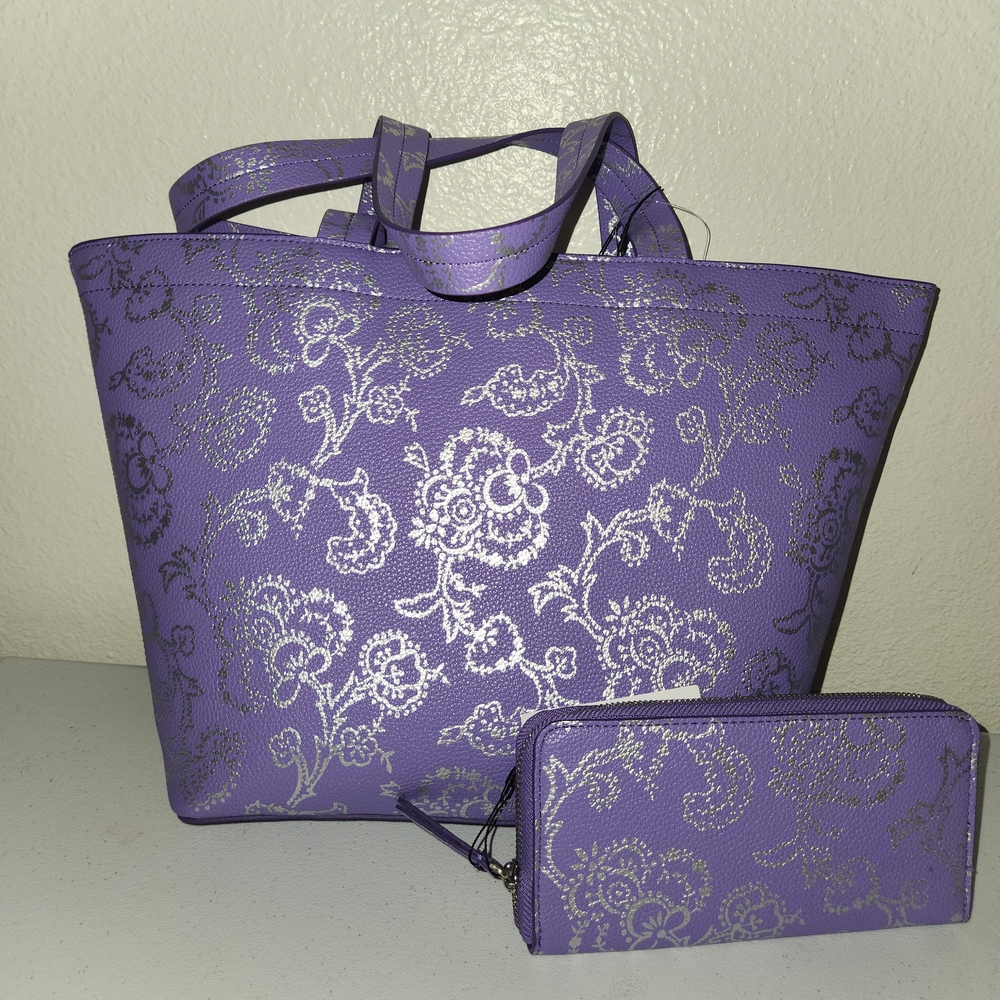 Vera Bradley Lavender Tote and Wallet Set